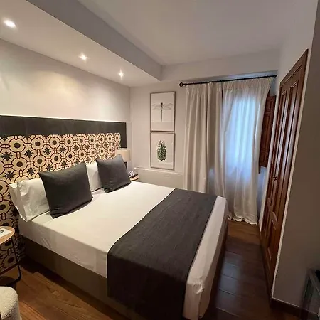 Soho Boutique Atalia