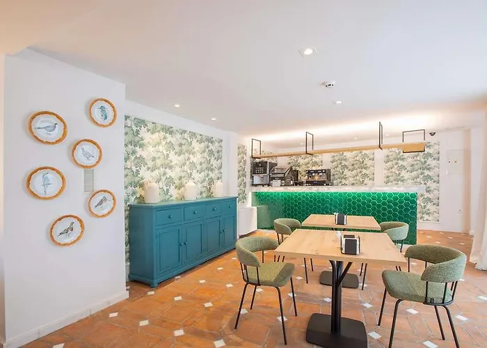 Soho Boutique Atalia